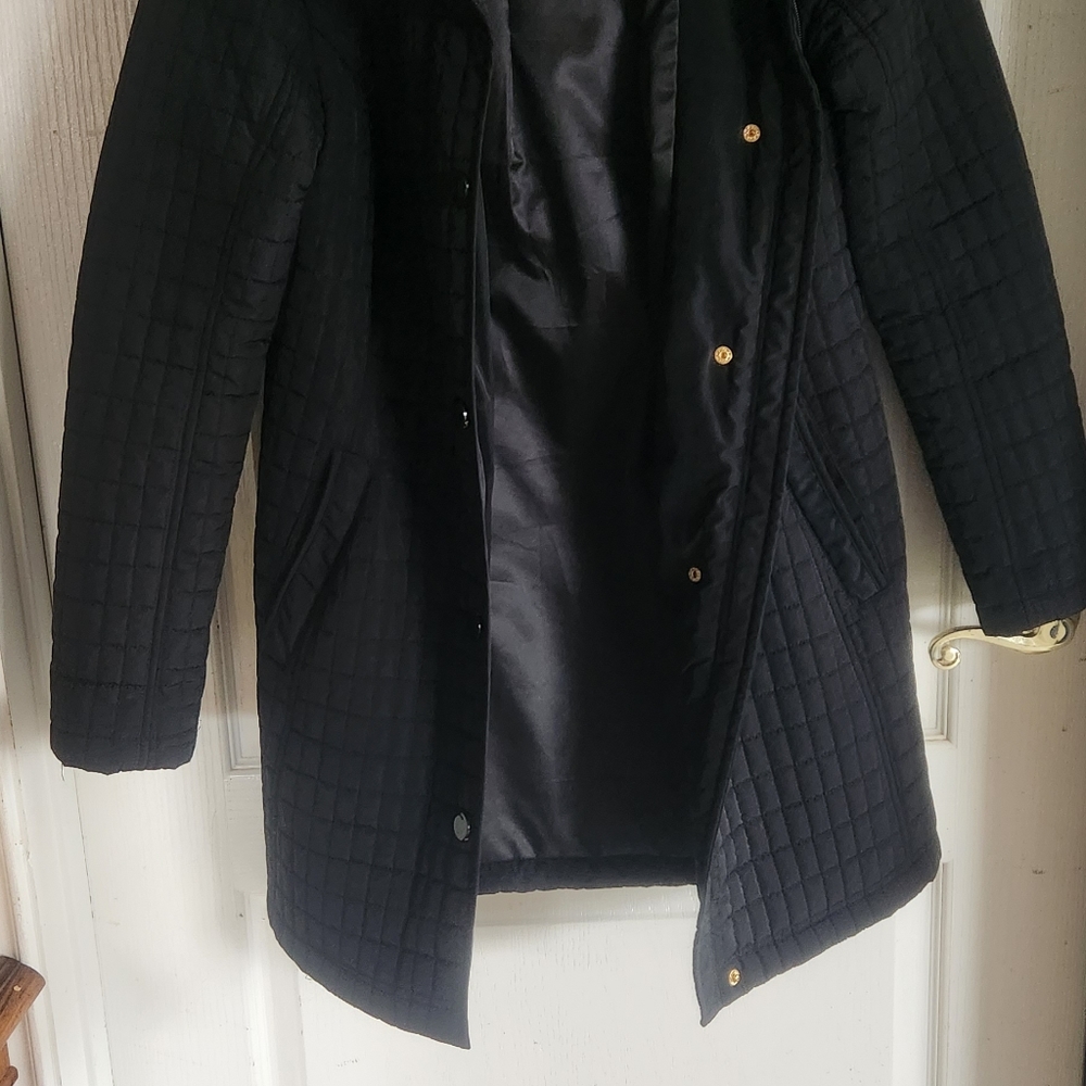 Coat - Picture 9 of 9
